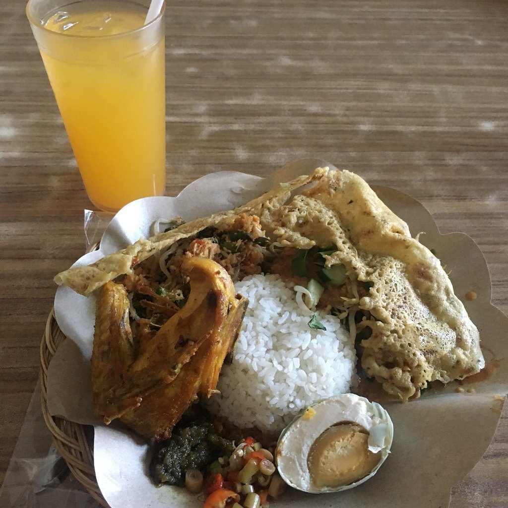 Nasi Pecel Bu Tinuk